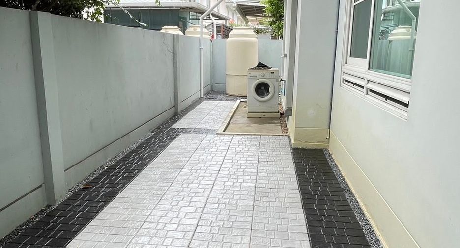 For rent 3 bedrooms house in Bang Phli, Samut Prakan