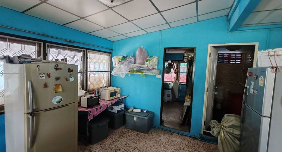 For sale 4 bedrooms house in Lak Si, Bangkok