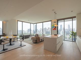 For rent 3 bedrooms condo in Sathon, Bangkok