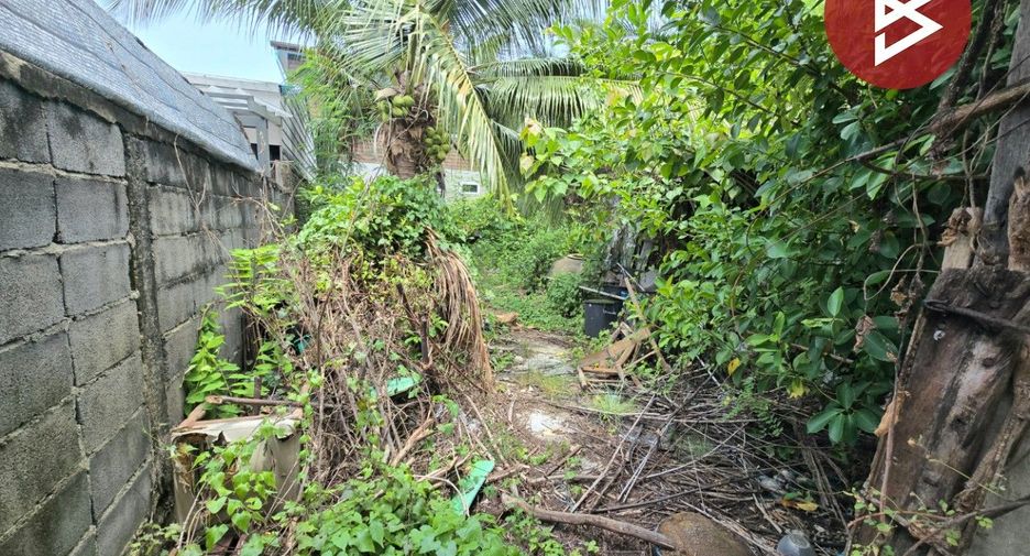 Casa en venta de 3 habitaciones en Phra Samut Chedi, Samut Prakan