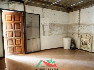 Casa adosada en venta de 4 habitaciones en Lam Luk Ka, Pathum Thani