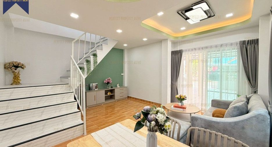 For sale 4 bedrooms townhouse in Nong Chok, Bangkok