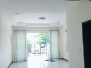 For sale 2 bedrooms townhouse in Bang Lamung, Chonburi