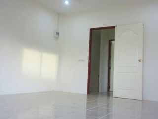 For sale 2 bedrooms townhouse in Bang Lamung, Chonburi