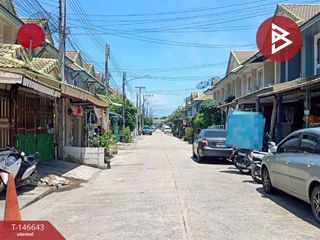 出售 3 卧室 联排别墅 在 Khlong Luang, Pathum Thani
