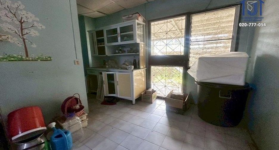 出售 2 卧室 联排别墅 在 Mueang Pathum Thani, Pathum Thani