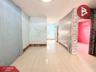 出售 2 卧室 联排别墅 在 Si Racha, Chon Buri