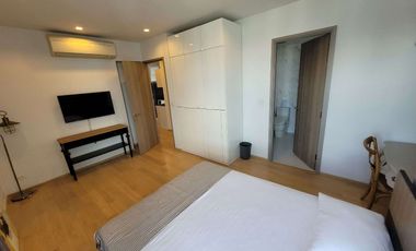 For rent そして for sale 2 ベッドルーム condo in Watthana, Bangkok