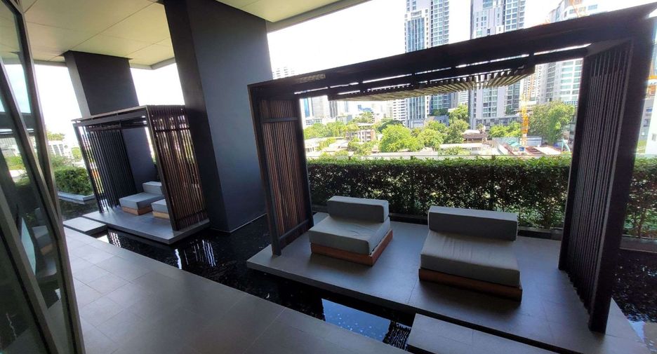 For rent そして for sale 2 ベッドルーム condo in Watthana, Bangkok