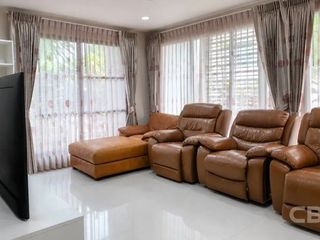 For sale 4 bedrooms house in Prawet, Bangkok