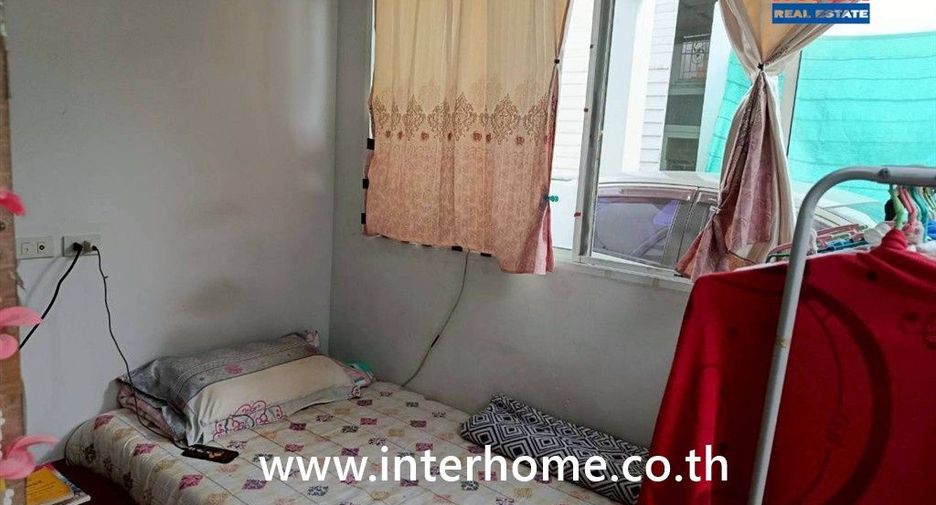 出售 3 卧室 独立屋 在 Nong Chok, 曼谷
