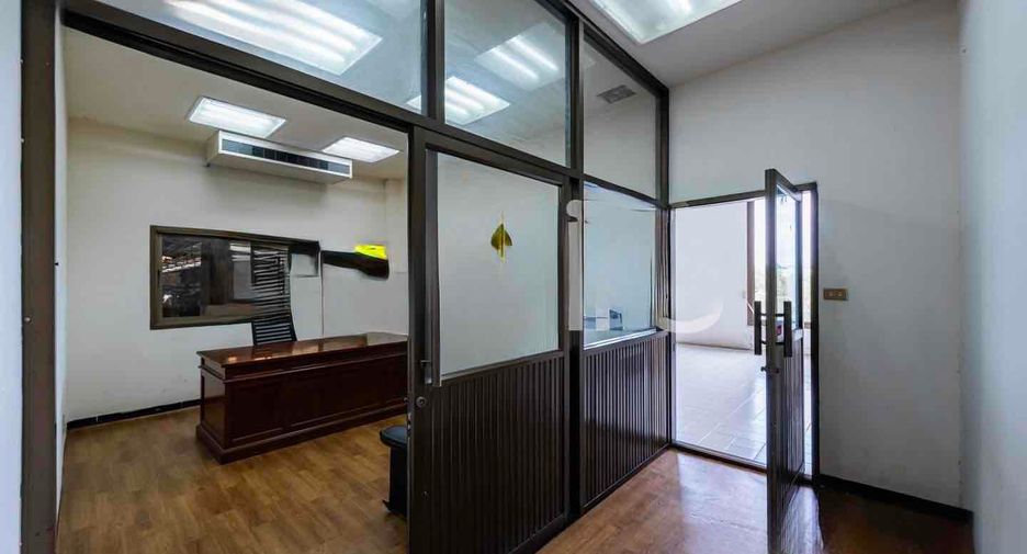 Продажа склад в Mueang Samut Prakan, Самутпракан