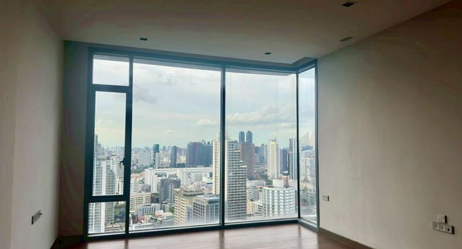 À vendre 3 chambres condo à Khlong Toei, Bangkok