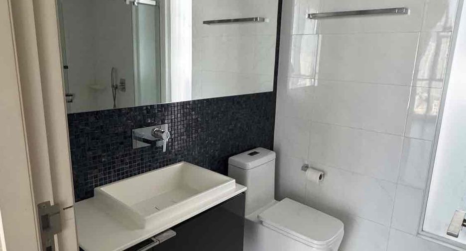Продажа 2 спальни кондо в Сатхон, Бангкок
