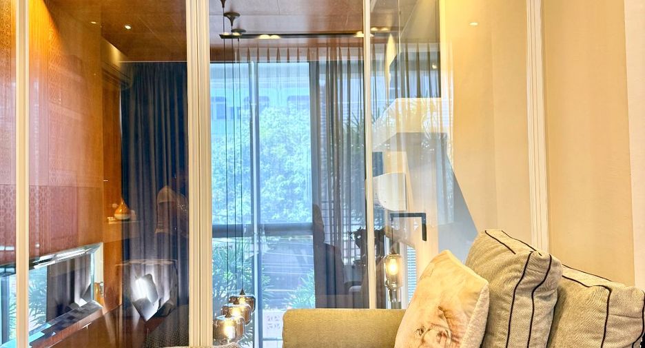Casa adosada en venta de 3 habitaciones en Bang Kho Laem, Bangkok