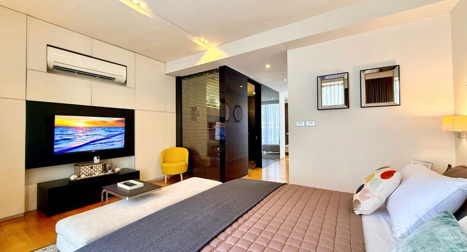 Casa adosada en venta de 3 habitaciones en Bang Kho Laem, Bangkok