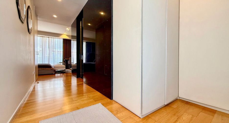 Casa adosada en venta de 3 habitaciones en Bang Kho Laem, Bangkok