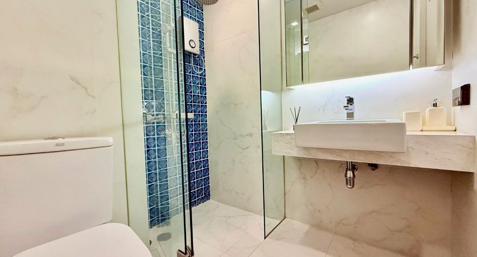 Casa adosada en venta de 3 habitaciones en Bang Kho Laem, Bangkok