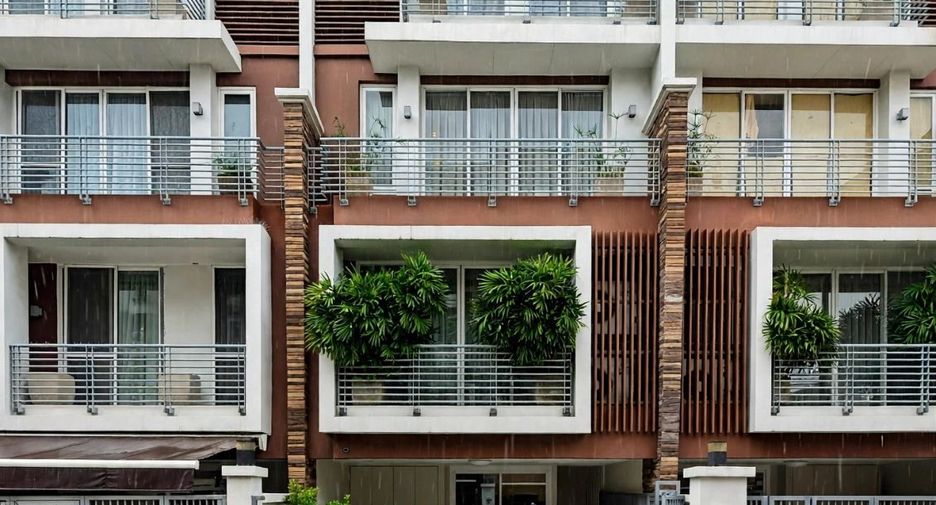 Casa adosada en venta de 3 habitaciones en Bang Kho Laem, Bangkok