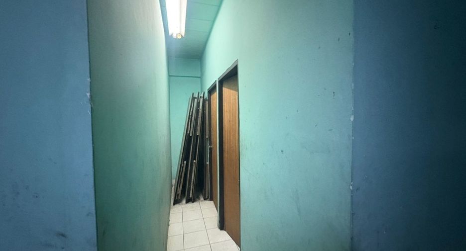 Продажа торговое помещение в Mueang Nonthaburi, Нонтабури