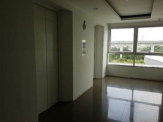 Продажа 1 кровать кондо в Пращет, Бангкок