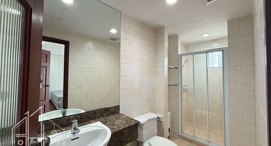 Apartamento en alquiler de 2 habitaciones en Khlong Toei, Bangkok