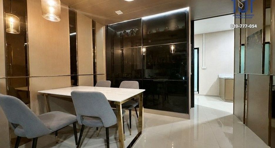 For sale 3 ベッドルーム retail Space in Don Mueang, Bangkok