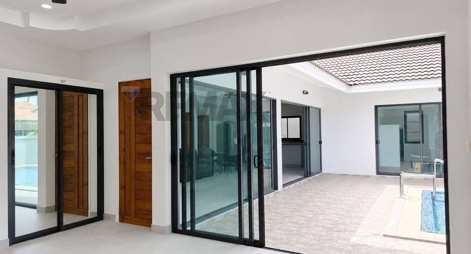 Продажа 3 спальни вилла в Самуи, Сураттани