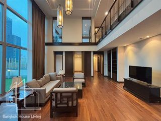 Apartamento en alquiler de 4 habitaciones en Watthana, Bangkok