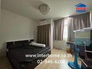 For sale 3 bedrooms townhouse in Bang Khae, Bangkok