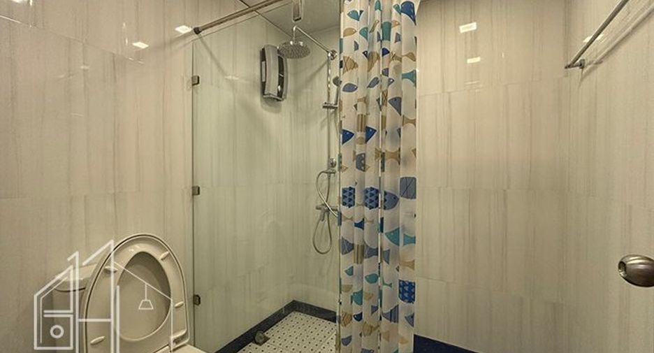 Condo en alquiler de 2 habitaciones en Watthana, Bangkok