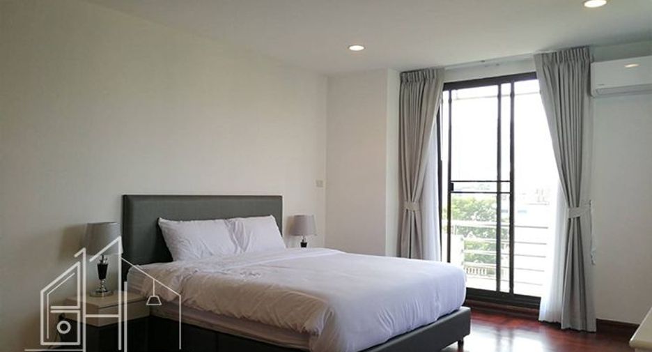 À louer 3 chambres condo à Watthana, Bangkok