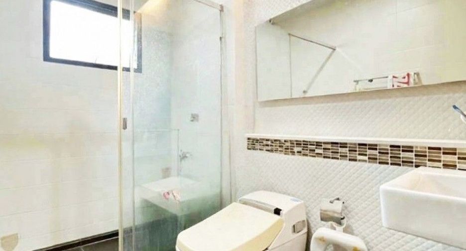 Продажа 4 спальни дом в Bang Phli, Самутпракан