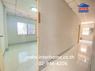 For sale 4 bedrooms house in Thanyaburi, Pathum Thani