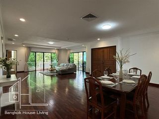 For rent 3 bedrooms condo in Watthana, Bangkok