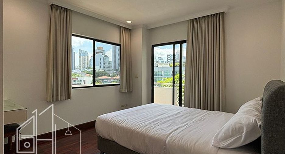 À louer 3 chambres condo à Watthana, Bangkok