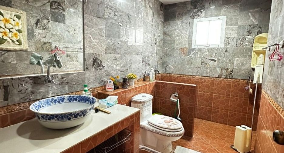 For sale 1 Beds house in Ban Chang, Rayong