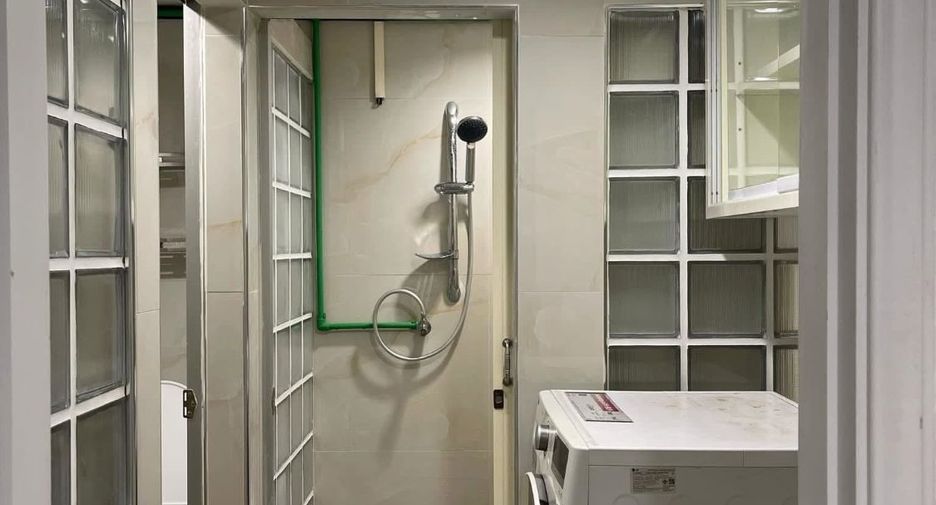 Condo en alquiler de 2 habitaciones en Sathon, Bangkok