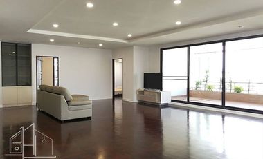 À louer 3 chambres appartement à Watthana, Bangkok