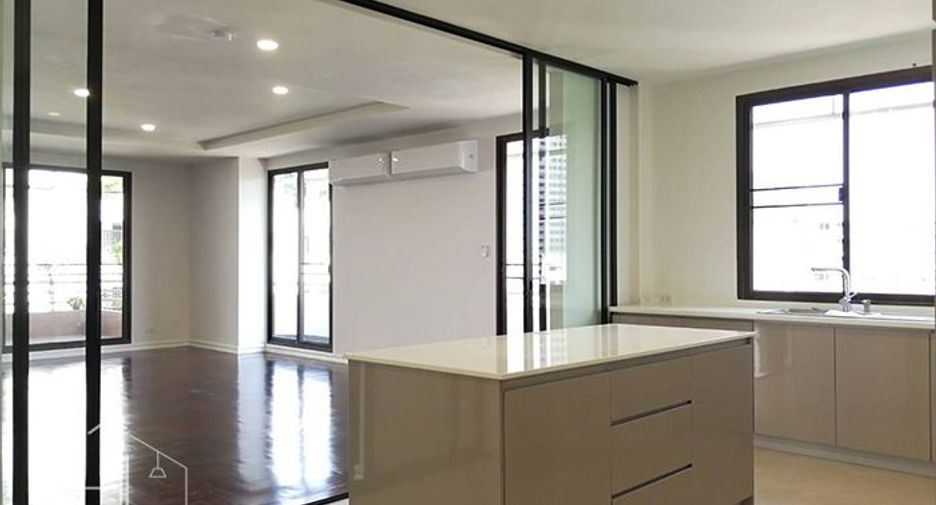 Apartment zur Miete mit 3 Zimmer in Watthana, Bangkok