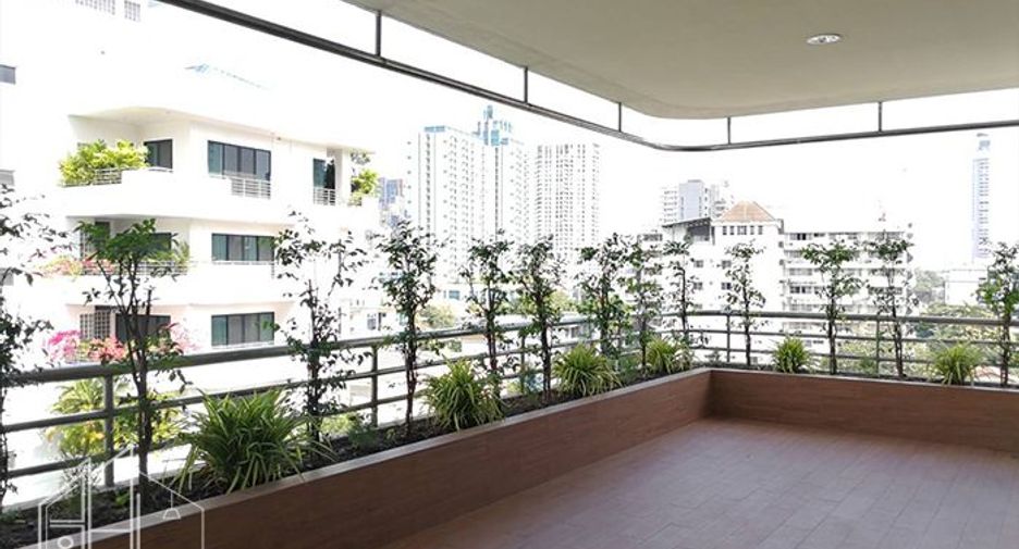 Apartment zur Miete mit 3 Zimmer in Watthana, Bangkok