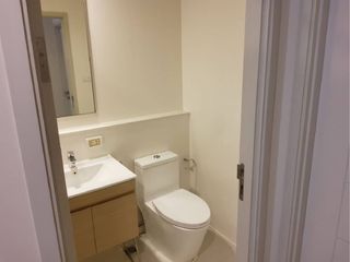 For sale 2 ベッドルーム condo in Cha Am, Phetchaburi