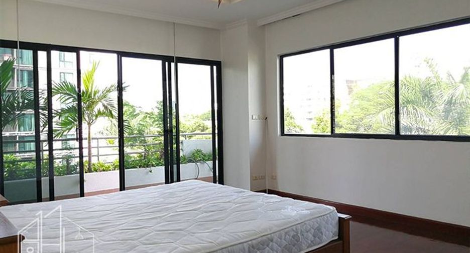 À louer 2 chambres appartement à Watthana, Bangkok