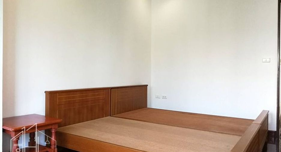 À louer 2 chambres appartement à Watthana, Bangkok