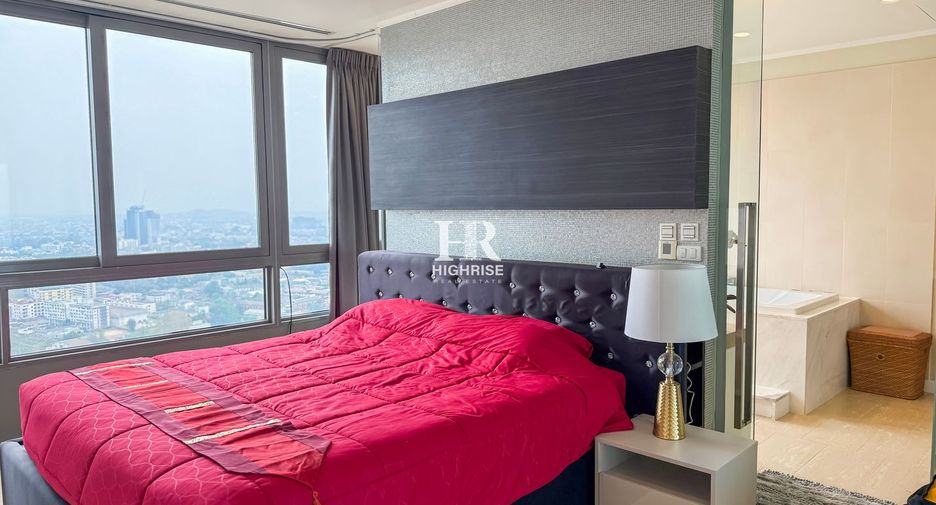 For sale 3 ベッドルーム condo in Bang Lamung, Chonburi