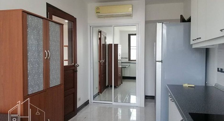 Apartamento en alquiler de 2 habitaciones en Watthana, Bangkok