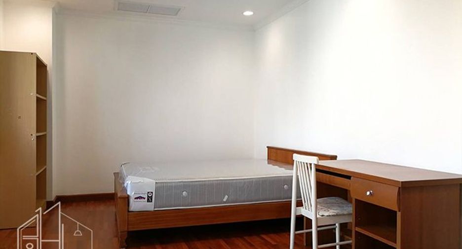 À louer 3 chambres condo à Watthana, Bangkok