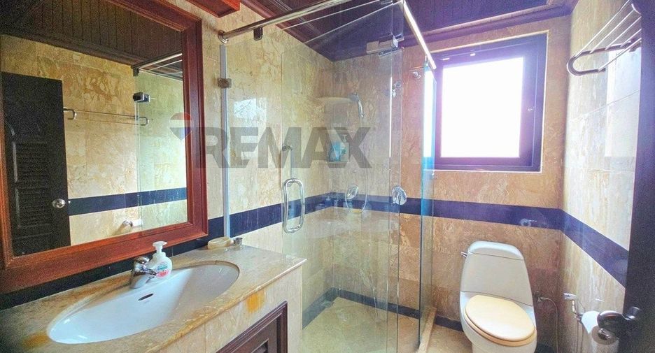 For sale 3 bedrooms townhouse in Ko Samui, Surat Thani