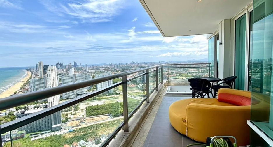 For rent 2 bedrooms condo in Jomtien, Pattaya