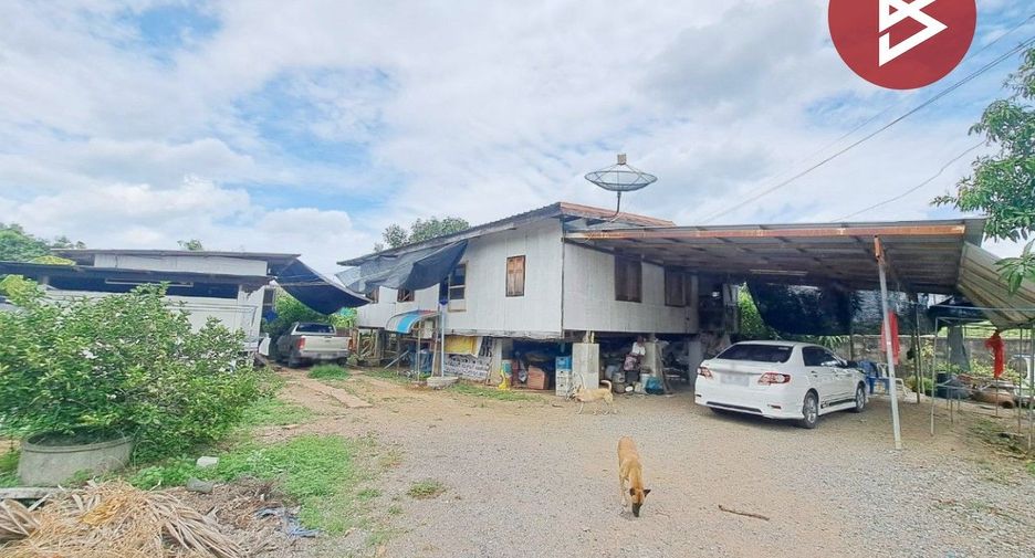 For sale 2 bedrooms house in Mueang Nakhon Sawan, Nakhon Sawan